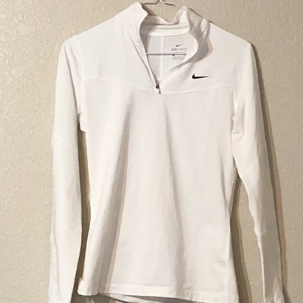Women’s Nike quarter zip pullover